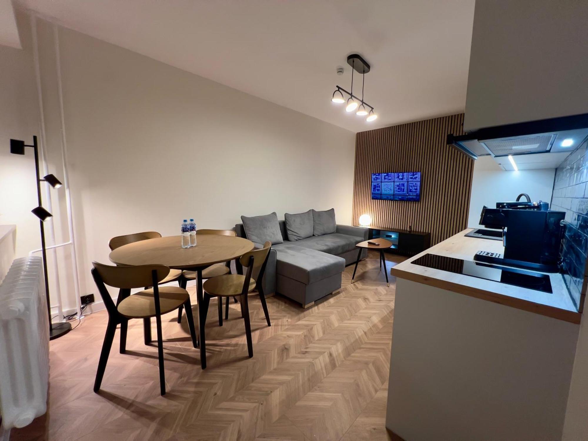 Apartament Dworcowa Конін Екстер'єр фото